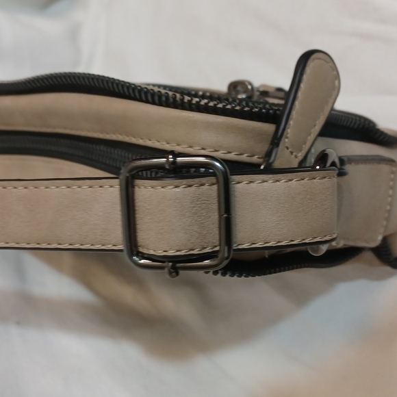 Nicole Miller of New York bag - Picture 8 of 15